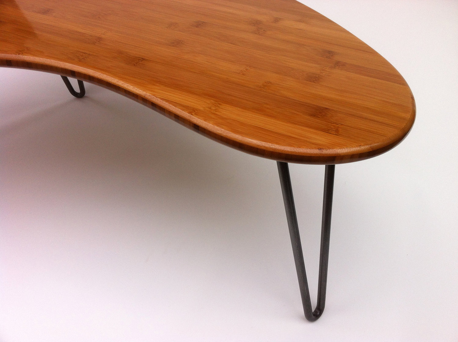 Mid Century Modern Coffee/Cocktail Table Kidney Bean Shaped Atomic